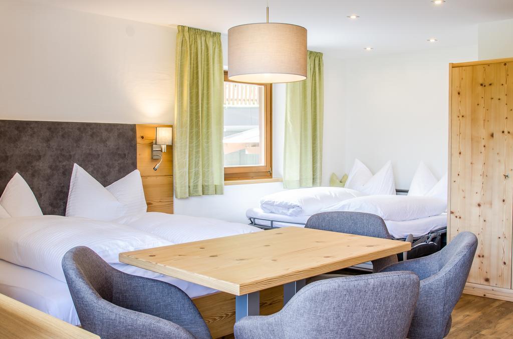 Pension Edelweiss Sankt Johann im Pongau Buitenkant foto